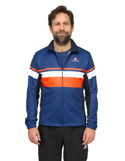  Le modèle mesure 175 cm  cm et porte une taille  6